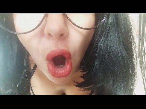 ❤️ Honey, hooyadaa anoo ah hooyadaa kuma ogolaan doonto inaad iskuul aado maanta... aad baan kuugu baahanahay... ️❌ Galmo