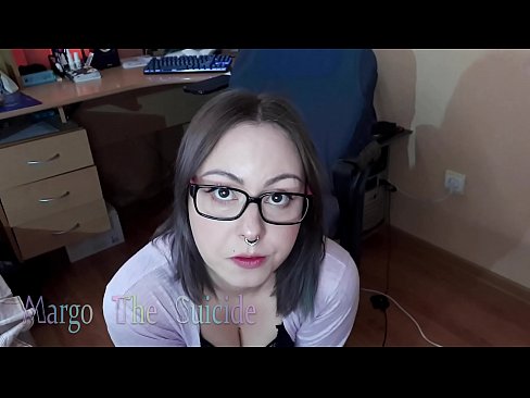 ❤️ Gabar Kacsan Oo Muraayad Leh Oo Kaamirada Si Qoto Dheer Ugu Nuugaysa Dildo ️❌ Galmo